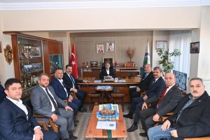 Yücel Yılmaz, Bigadiç Belediye Başkanı İsmail Avcu'yu ziyaret etti