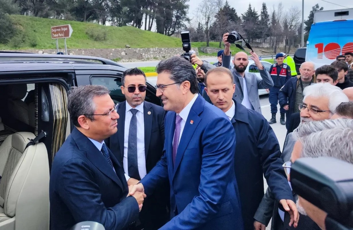 CHP Genel Başkanı Özgür Özel Balıkesir'e geldi!