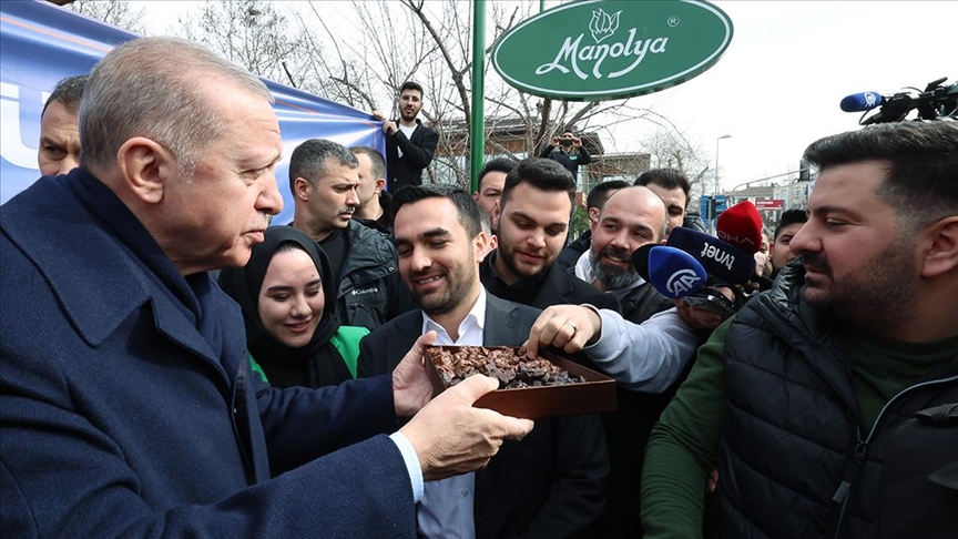 Erdoğan'a sürpriz doğum günü kutlaması