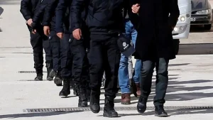 Balıkesir'de uyuşturucu operasyonlarında yakalanan 10 zanlı tutuklandı