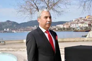 CHP Meclis Üyesi adayı sandık başında geçirdiği kalp krizi sonrası hayatını kaybetti