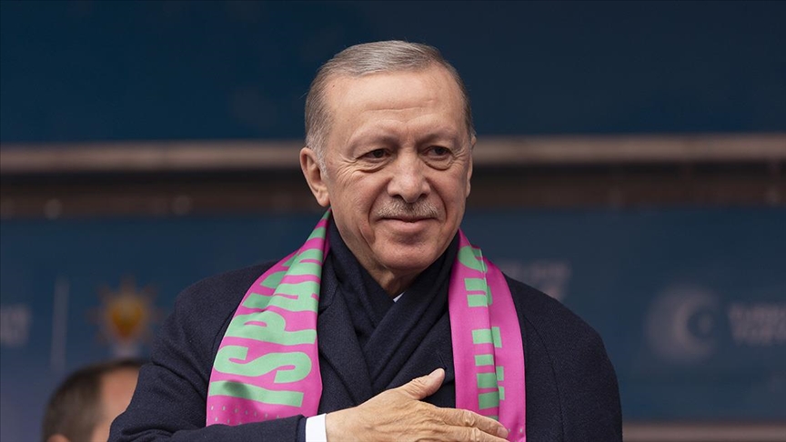Cumhurbaşkanı Erdoğan: Enflasyon düştükçe getirileri çalışanlara ve emeklilere yansıtacağız