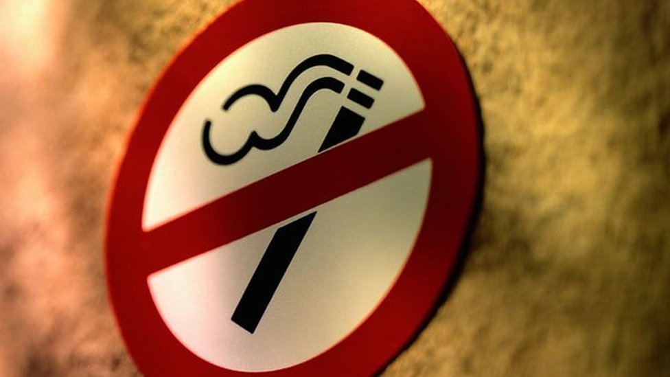 İngiltere'de 2009'dan sonra doğanlara sigara satışı yasaklandı