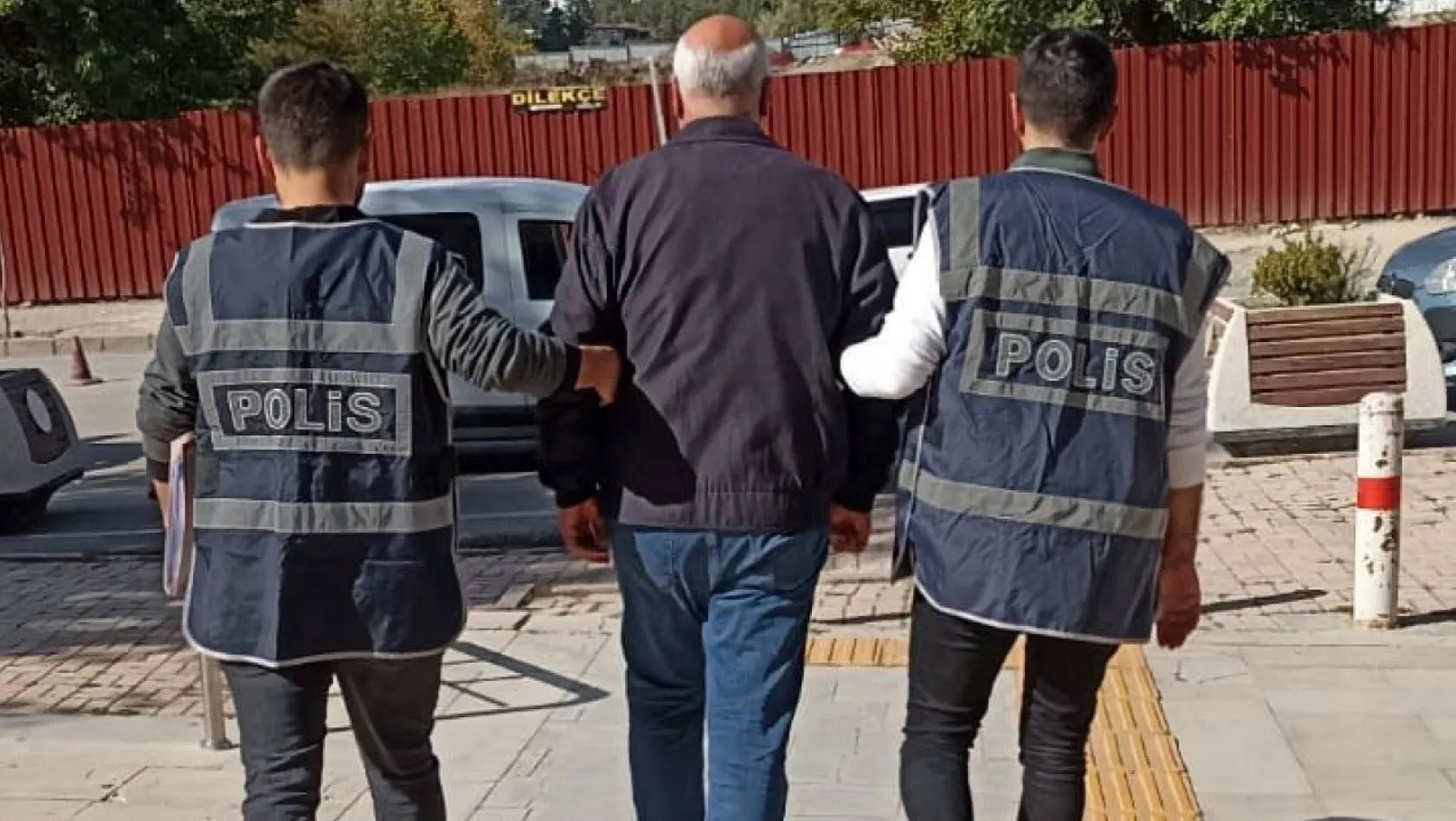 Balıkesir'de son bir haftada aranan 349 zanlı yakalandı