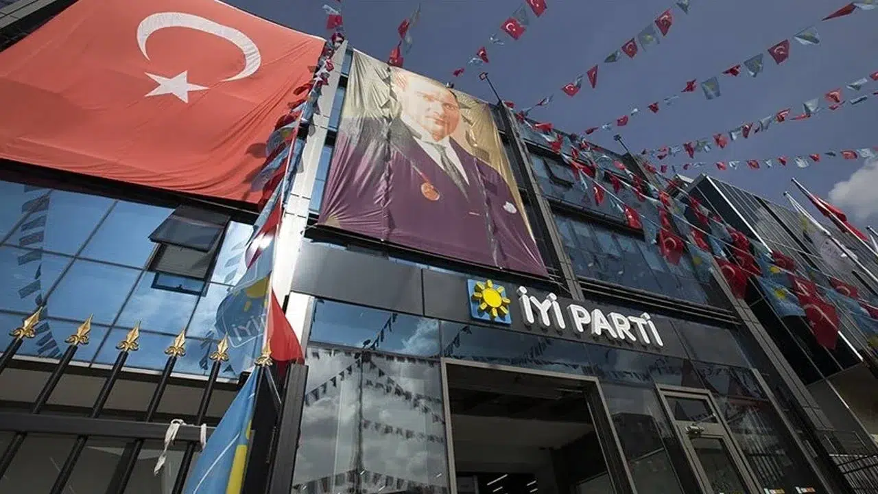 İYİ Parti kurultay delegeleri listesinde "usulsüzlük" iddiası